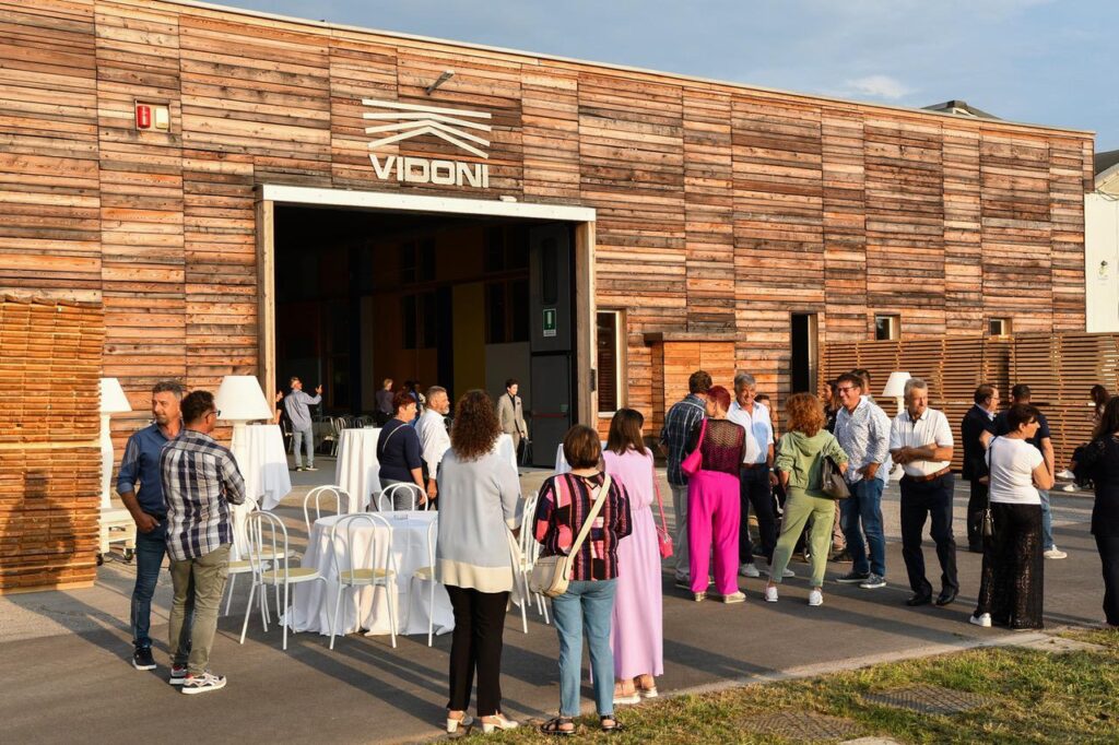 vidoni cerimonia 50 anni 01 | F.lli Vidoni 50 anni